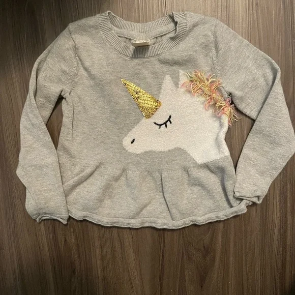 OshKosh B'gosh Toddler Girls Gray and Gold Unicorn Sweater size 2T