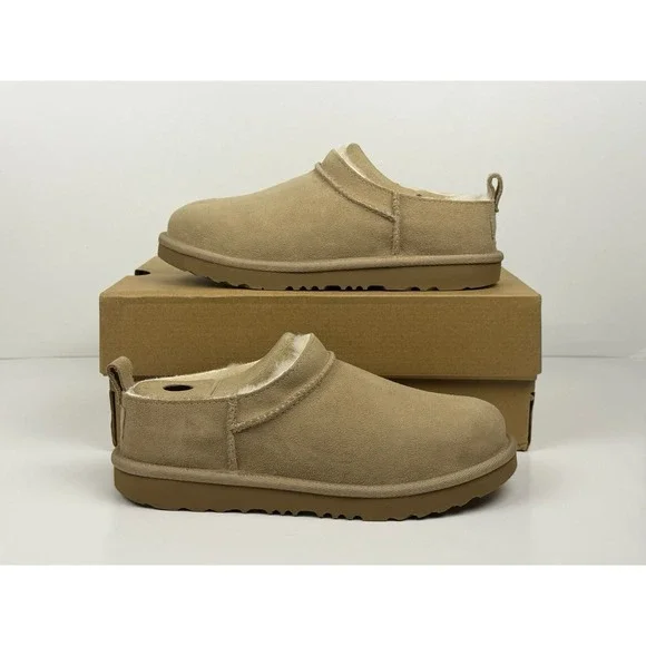 UGG‎ Kids Classic Micro Boots Kids Size 2 Sand Model 1174410K