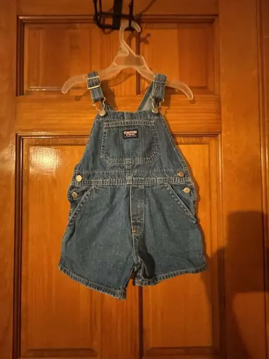 OshKosh B'gosh Classic Blue Denim Shortalls Overalls Size 3T