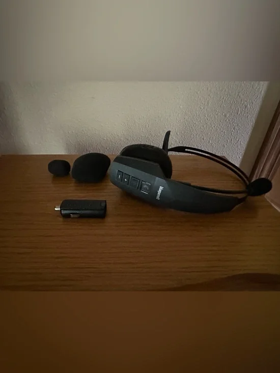 Black Wireless Headset with USB Adapter - Unbranded