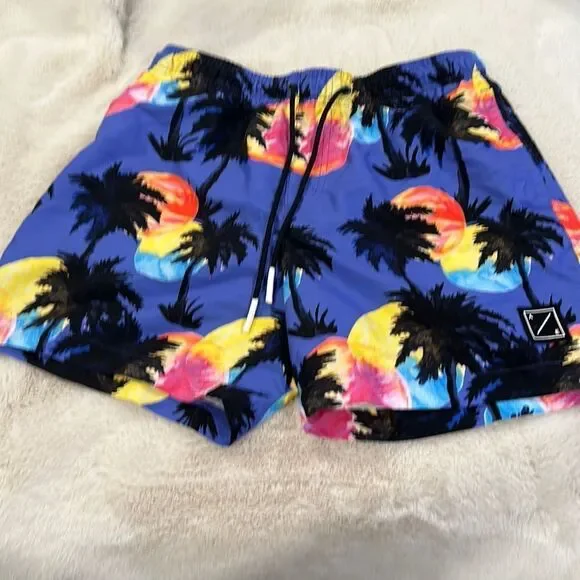 American eagle men’s bathing suit size medium