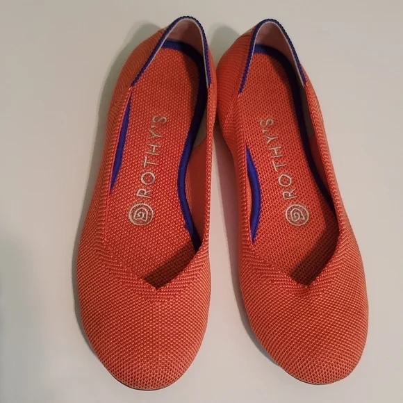Rothy's persimmon/orange canvas size 6 round toe