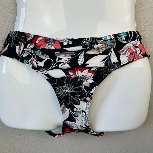 NWT Kenneth Cole Swim Bottoms Size L