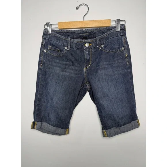 Banana Republic‎ Women Size 27/4 Denim Jean Bermuda Shorts Long Cuffed