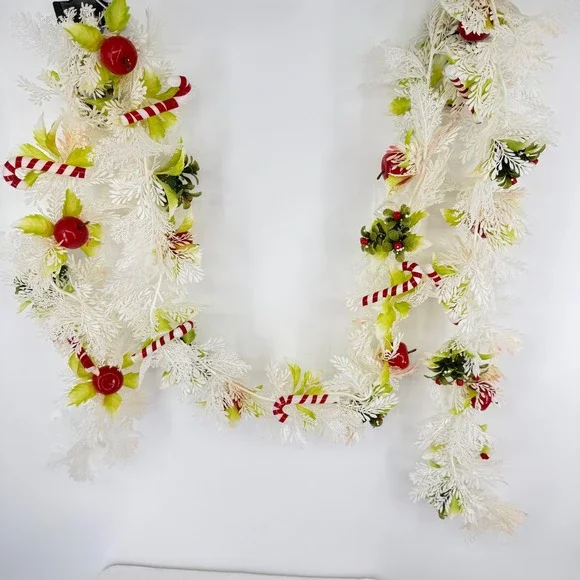 VTG 60's White Plastic Christmas Garland Candy Cane‎ Apples Holiday Decor 8.5 ft