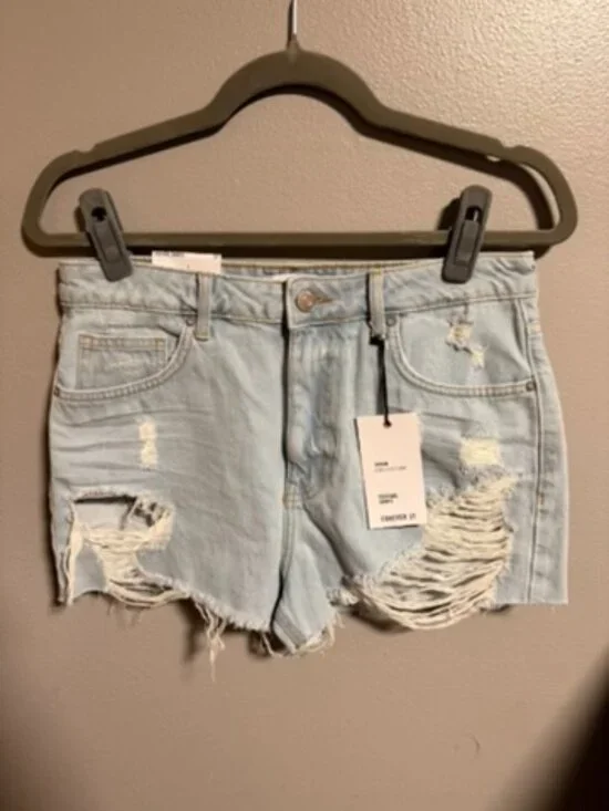 Forever 21 NWT High-Rise Denim Jean Shorts Size 27