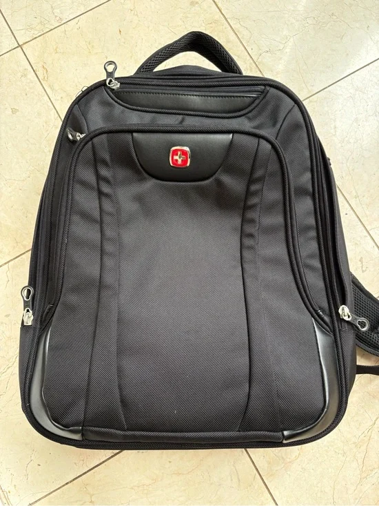 Swiss Gear Black Men's Laptop Backpack - Durable Commuter Bag