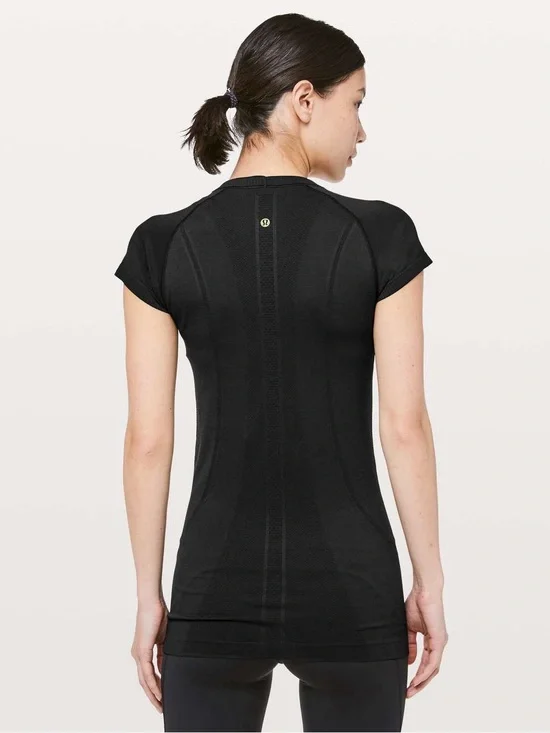 Lululemon Swiftly Tech Short Sleeve Crew