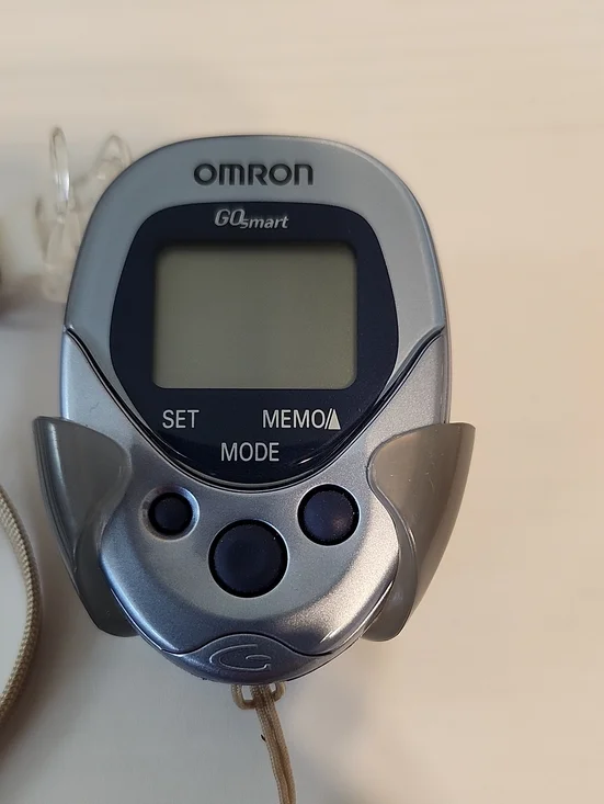 OMRON GOsmart Digital Pocket Pedometer