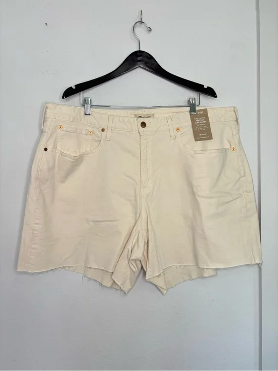 MADEWELL NWT CREAM CURVY PERFECT JEAN SHORTS SZ 20W