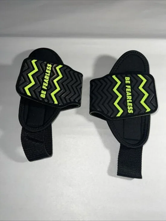 Weight lifting straps leather With Rubber Grips