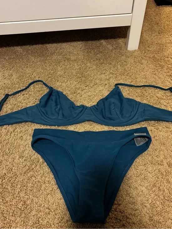 Blackbough bikini