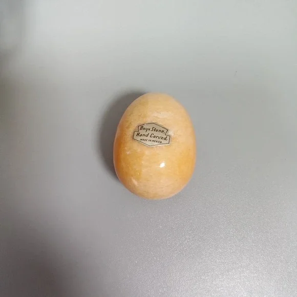 Vintage Hand‎ Carved Onyx Stone Egg Figurine Orange Polished Made in Mexico