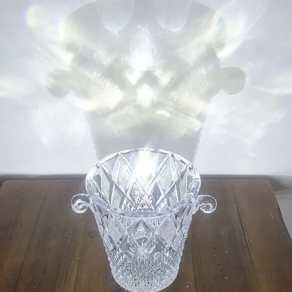 Mikasa Vintage Lead Crystal Ice Bucket – Diamond Cut Pattern with Handles
