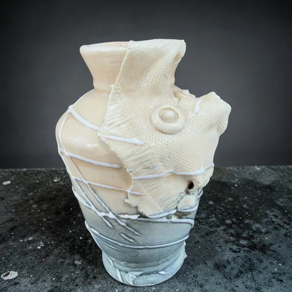 Delicate Ceramic‎ Vase Vessel With Texture Flower Pot Container Vintage Decor