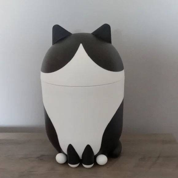IKEA GREJSIMOJS Black and White Cat Container 🐈‍⬛🐈‍⬛🐈‍⬛