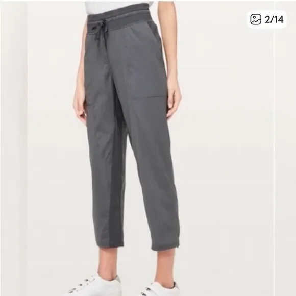 Lululemon Dance Studio Mid Rise Crop Pants Gray Womens 10