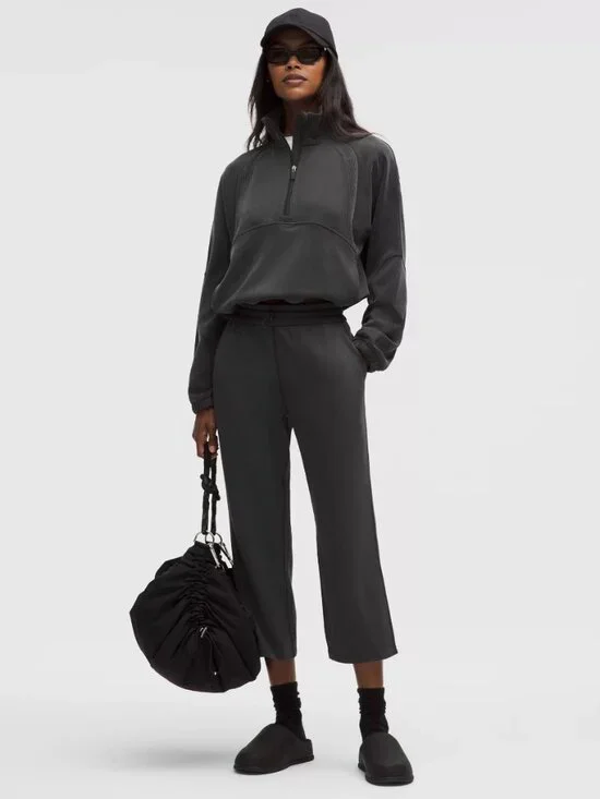 Lululemon Women's Black Softstreme High-Rise Pull-On Straight Crop Pants Size 18
