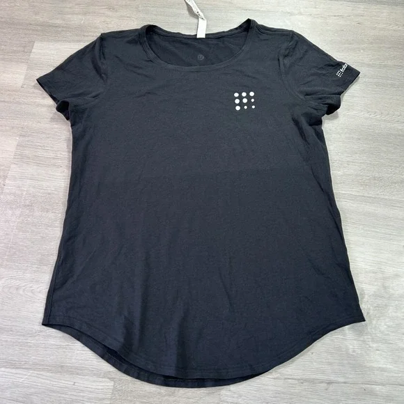 NEW Lululemon Shirt Womens 6 Black Round Neck Stretch Tee