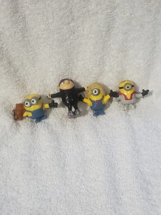 Yellow Cartoon Minion Figures 4-Pack Action Toy Set