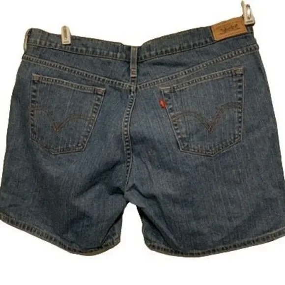 Levi’s 515 Size 38 Women’s Denim Shorts
