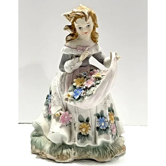 Vintage Lefton China KW133B Hand Painted Girl with Flowers Figurine Japan, EXCL