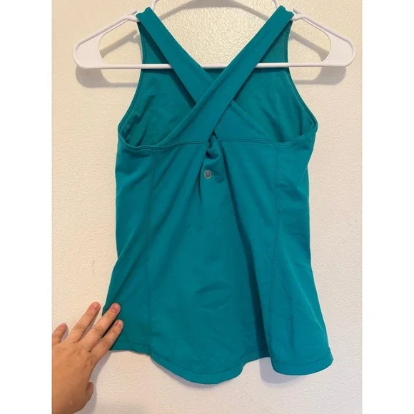 Lululemon Womens greenRacerback Criss Cross Strap Yoga Tank Top Size 4