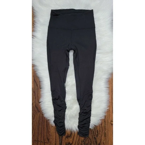 LULULEMON Ready to Rulu Legging 28