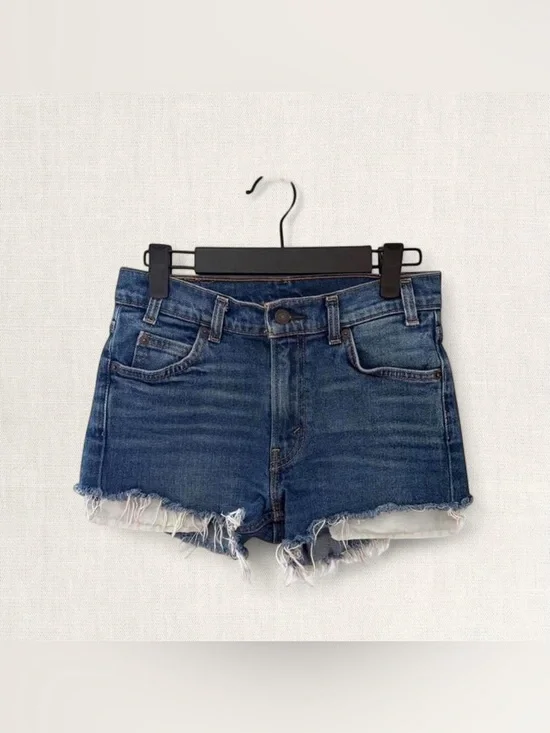 Levi’s Women’s Dark Blue Denim Cutoff Shorts Size 26