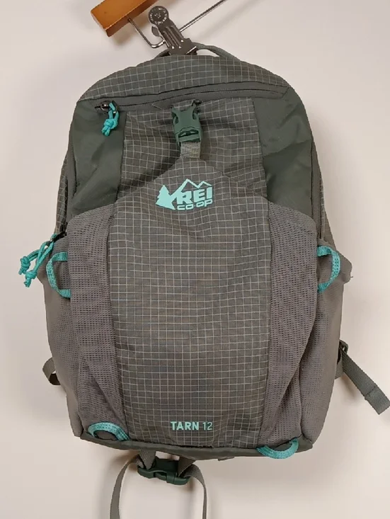 REI Kids Tarn 12 Hiking Daypack Backpack