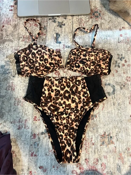 aerie Leopard Print Bikini Top