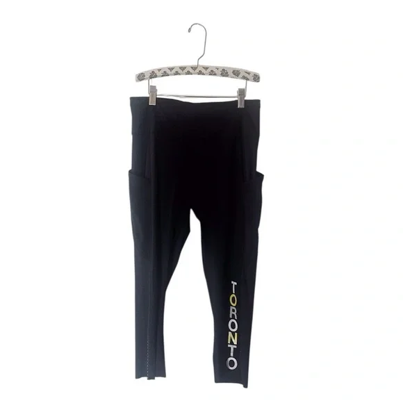 Lululemon Soulcycle Toronto Leggings 3/4 Length Black Workout