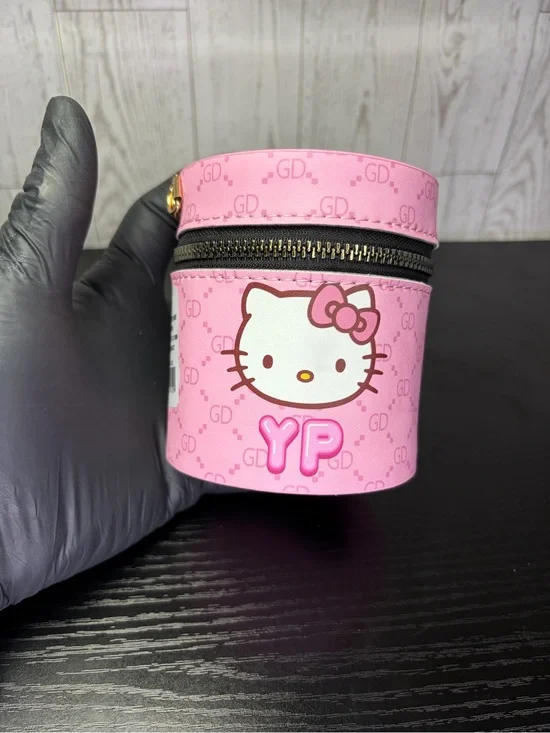 NEW! Hello Kitty 20pcs Lip Gloss Set With Cute Travel Pouch W/Pearl Carry Strap
