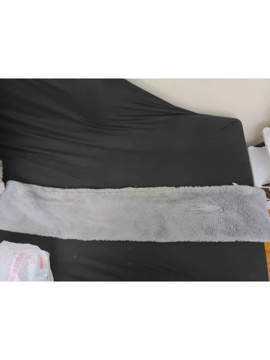 Urbanista Womens Faux Fur Scarf Gray Pull Through Keyhole Neck Warmer