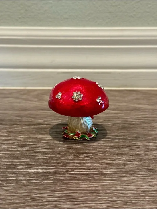 Mushroom Jewelry Box NWOT from Hobby Lobby