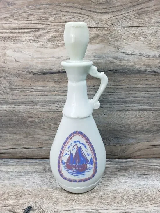 Jim Beam Delft Blue Red Sailing Ships Windmill Whiskey Decanter Bottle 1963
