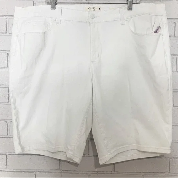 Jessica Simpson Maxwell Bermuda White Denim Shorts | Plus Size‎ 24W High Rise