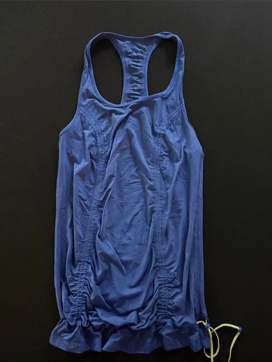 lululemon athletica Blue Racerback Tank Top cinched bottom