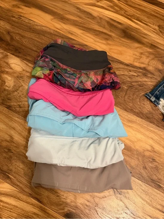 LULULEMON SPEED UP SHORTS all size 4 high rise 2.5 in 5 colors