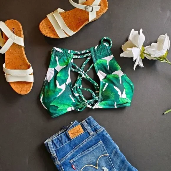 Unbranded leaf halter Swim Top
