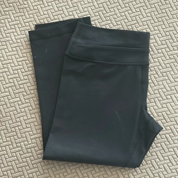 Lululemon Wunder Under Crop