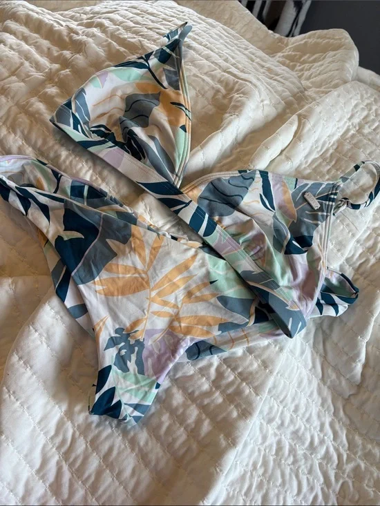 Roxy Floral Print Bikini Set in Cream, Blue, Green, Lavender lined 2 piece set