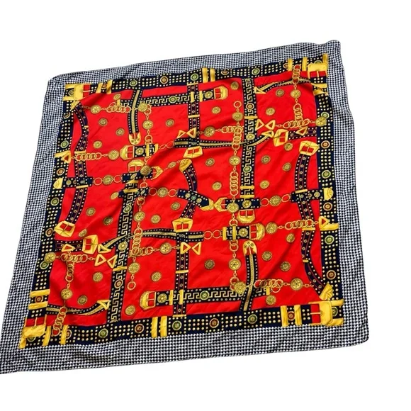 Ladies Chain and Buckle‎ Print Sqaure Scarf