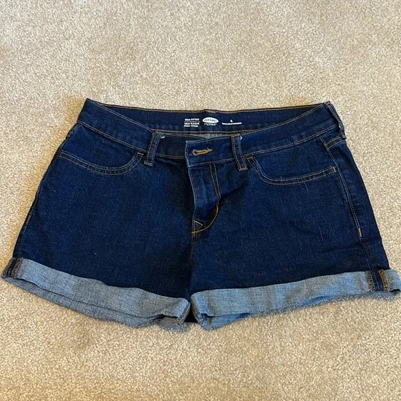 Old Navy Dark Wash Boyfriend Denim Shorts Rolled Cuff Women’s Size 4