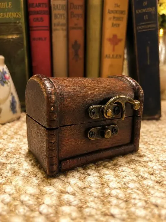 Mini Treasure Chest Box With Latch