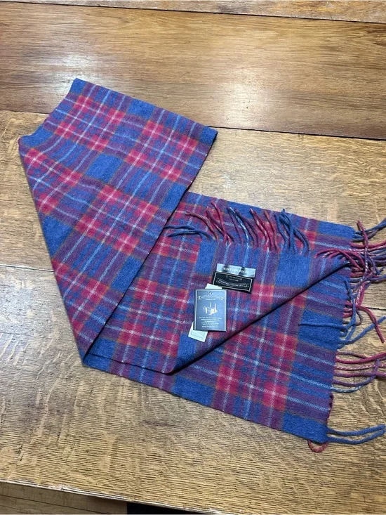 James Pringle Weavers‎ NWT 100% wool Red & Blue Scarf