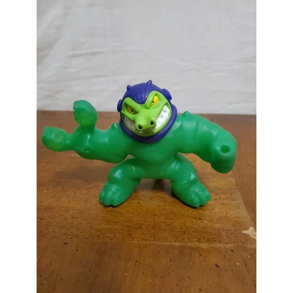 Heroes of Goo Jit Zu Hoo Shifters Rock Jaw Figure 2021 Exclusive Rare