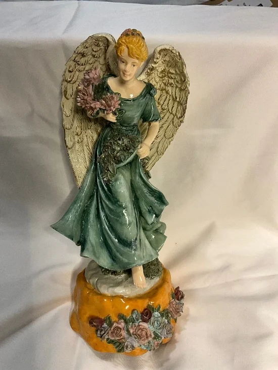 Vintage Dillards Christmas Angel Flowers Hand Painted 'The First Noel' Figurine