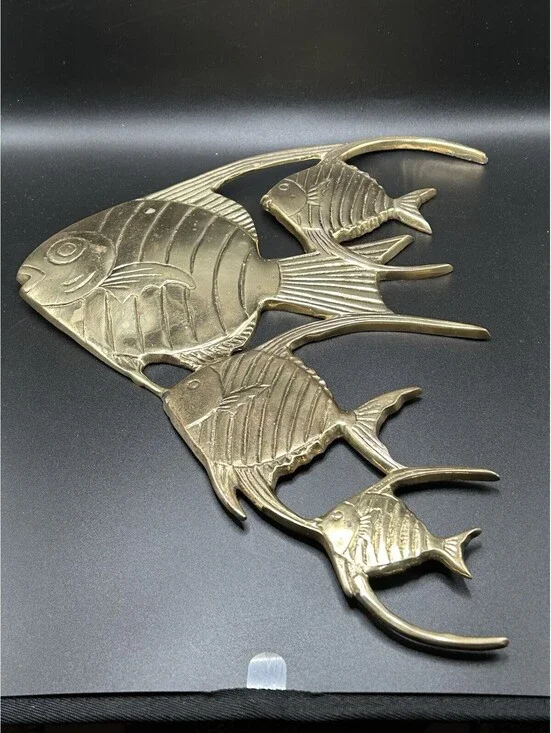 Vintage MCM Cluster Of 4 Brass Angel Fish Wall Decor 10”x 13” Natural Patina ￼