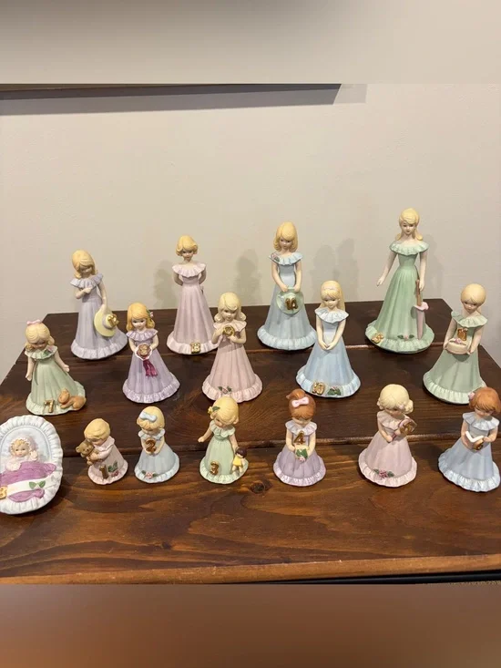 Lot of 16 Vintage Growing Up Birthday Girls Baby-15 Years Old Blonde/2 Brunette